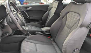 AUDI A1 1.6TDI 90CV STRONIC AMBITION lleno