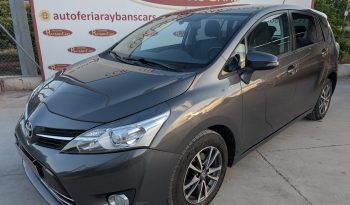 TOYOTA VERSO 112 D-4D 112CV 6VL 5PLAZAS ADVANCE lleno