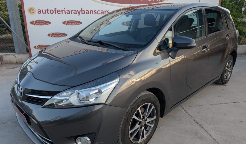 TOYOTA VERSO 112 D-4D 112CV 6VL 5PLAZAS ADVANCE lleno