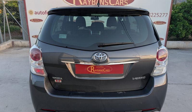 TOYOTA VERSO 112 D-4D 112CV 6VL 5PLAZAS ADVANCE lleno