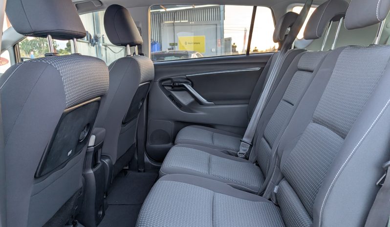 TOYOTA VERSO 112 D-4D 112CV 6VL 5PLAZAS ADVANCE lleno