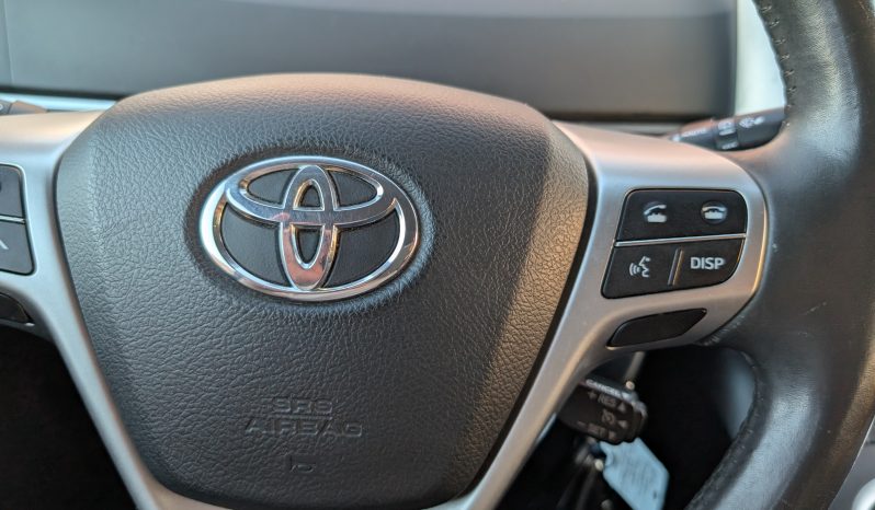 TOYOTA VERSO 112 D-4D 112CV 6VL 5PLAZAS ADVANCE lleno