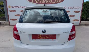 SKODA FABIA 1.2 URBAN 69CV 5P lleno