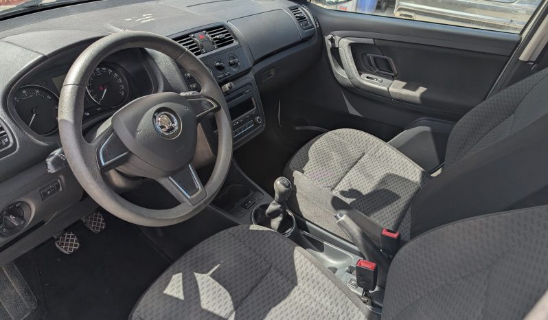 SKODA FABIA 1.2 URBAN 69CV 5P lleno